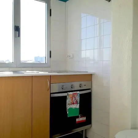 Rian - 2 Bedroom In Apartment *